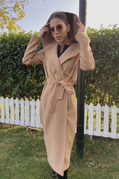 Kapuşonlu Uzun Kaşe Kaban