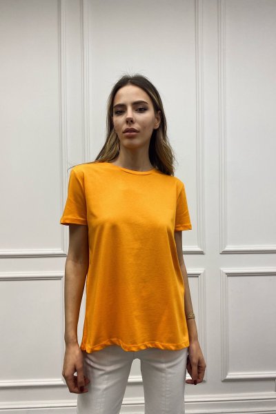 Kadın Bisiklet Yaka Önü Kısa Arkası Uzun Basic Tişört