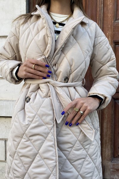 Kapitoneli Kuşaklı Mont