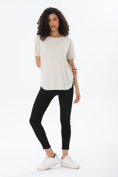 Modal Kumaş Bisiklet Yaka Tişört