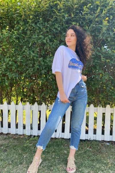 Paçası Yırtık Mom Fit Pantolon