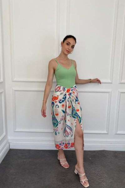 Desenli Suyolu Etek