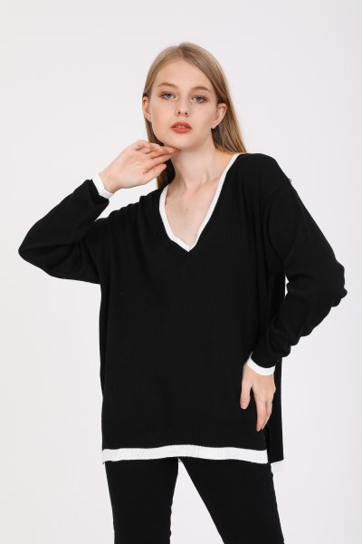 V Yaka Oversize Triko