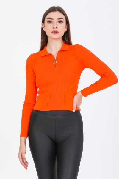 Polo Yaka Fermuarlı Bluz