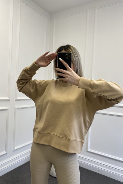 Bisiklet Yaka Nakışlı Crop Sweatshirt