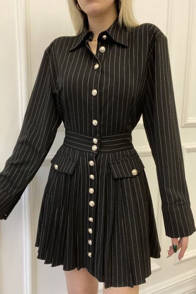 Çizgili Pileli Kısa Elbise