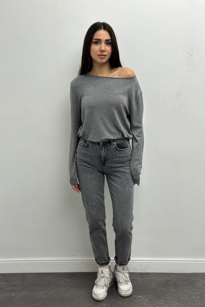 Kayık Yaka Yırtmaçlı Kadın Kazak