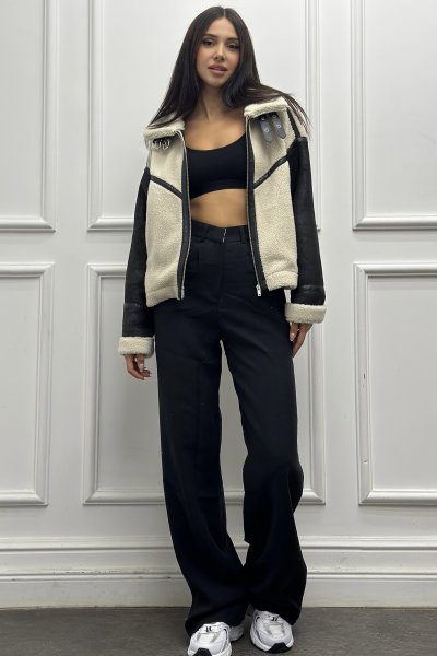 Kemer Detaylı Peluş Kadın Mont