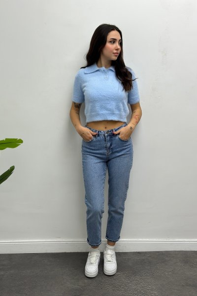 Kadın Polo Yaka Düğmeli Yumuşak Dokulu Crop Kazak