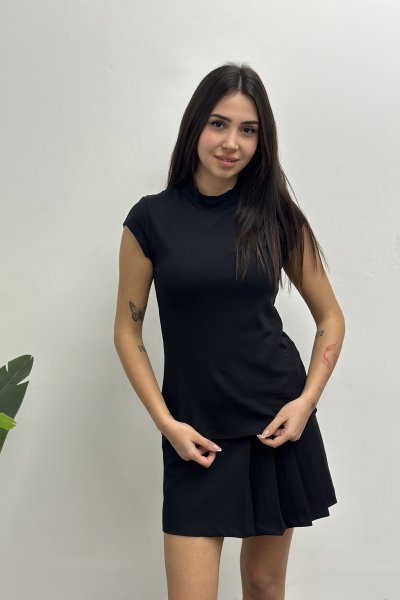 Kadın Dikişsiz Kol Pamuklu Tişört