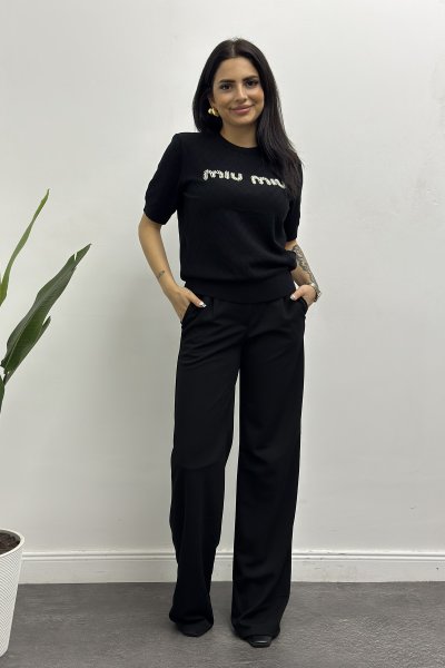 Kadın Kısa Kollu İnci Çakımlı Yazılı Kazak