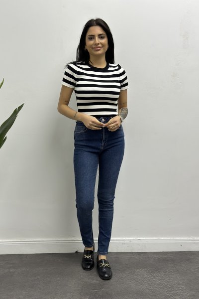 Kadın Çizgili Kısa Kol Crop Kazak