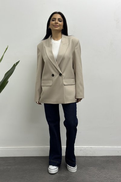 Kadın Çift Düğme Cep Detaylı Blazer Ceket