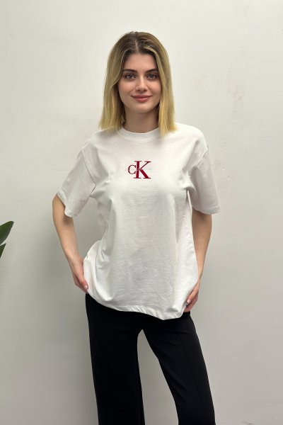 Kadın CK Yazılı Muadil Taşlı Tişört