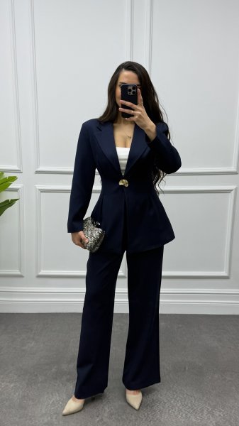 Kadın Pile Detaylı Ceket Takım