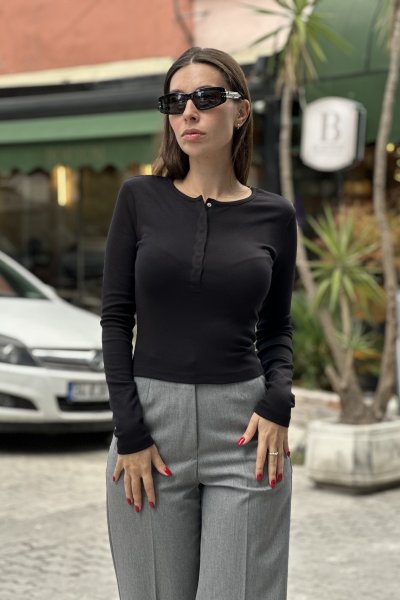 Kadın Uzun Kollu Çıtçıt Düğmeli Top