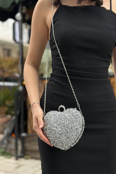 Kadın Kalp Görünümlü Taşlı Çanta