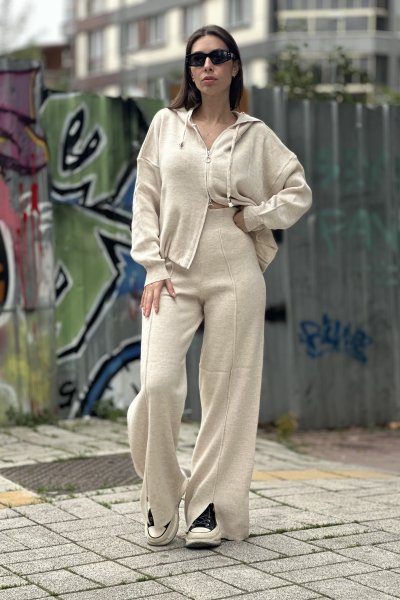 Kadın Kapüşonlu Triko Hırka Pantolon Takım