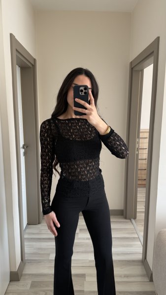 Kadın Kayık Yaka Transparan Dantel Bluz