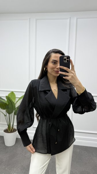 Kadın Omzu Vatkalı Bağlamalı Gömlek